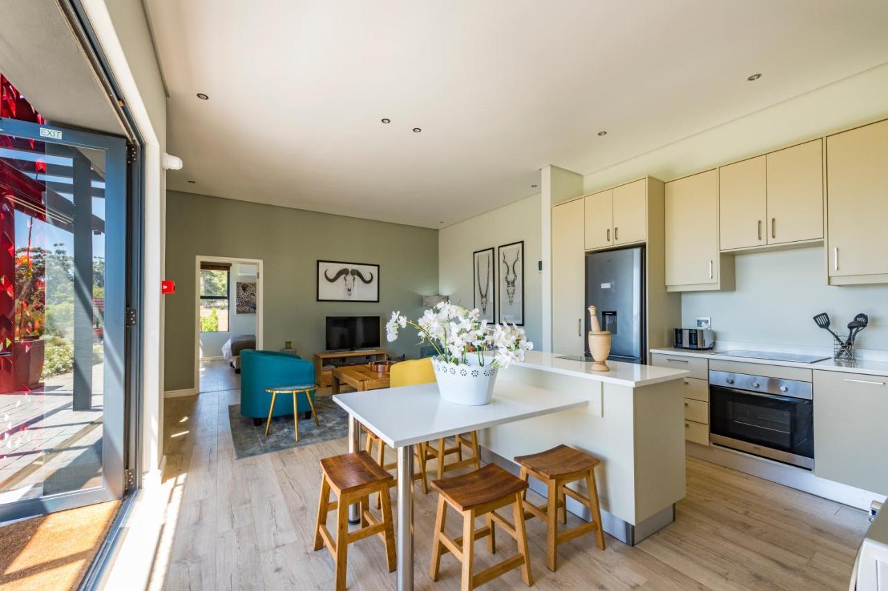 סטלנבוש Kunjani Villas מראה חיצוני תמונה
